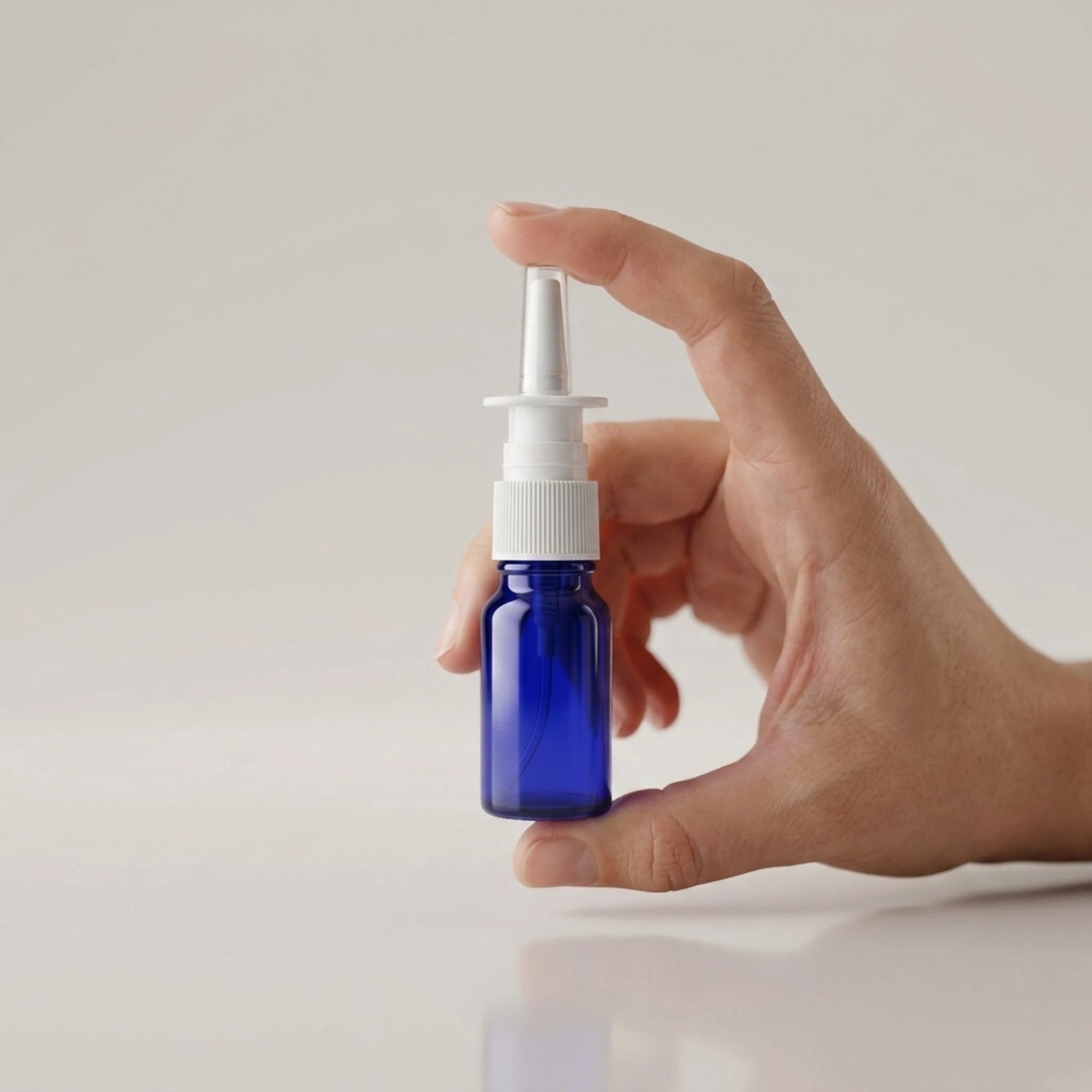 Nasal Spray Bottle 10ml · cobalt blue glass - Image 6